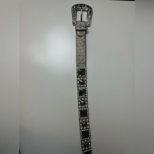 Leather hide on belt.